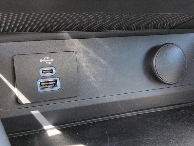 Used 2025 Ford Mustang GT Premium RWD image 27