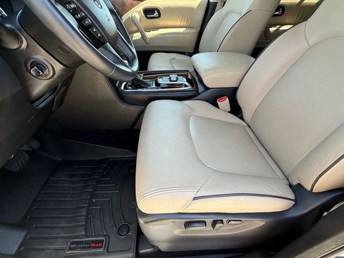Used 2023 Nissan Armada SL w/ Captain's Chairs Package AWD/4WD image 12
