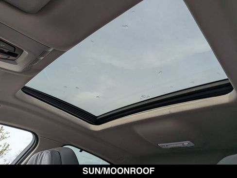 Used 2016 BMW X6 xDrive50i image 4