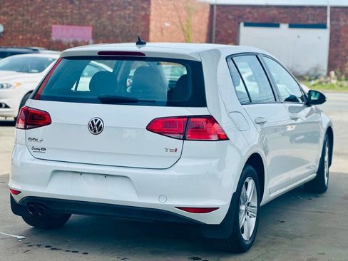 Used 2017 Volkswagen Golf Wolfsburg Edition image 8