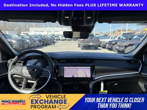 New 2026 Jeep Grand Cherokee Altitude AWD/4WD image 17