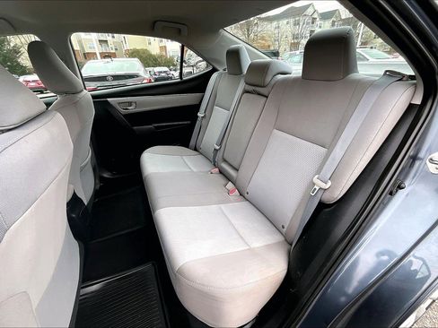 Used 2016 Toyota Corolla LE image 24