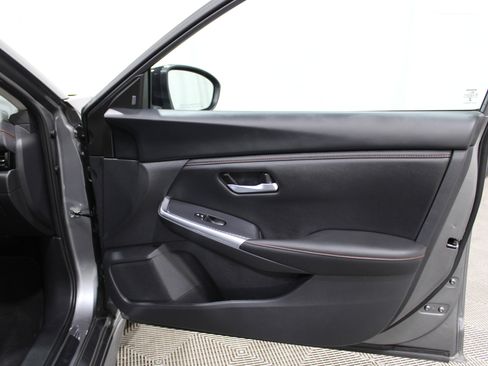 Used 2024 Nissan Sentra SR image 27