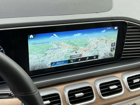 Certified 2023 Mercedes-Benz GLS 450 4MATIC image 18