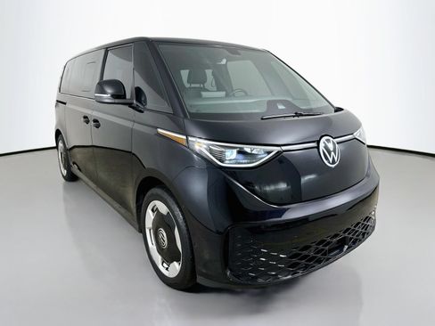 Used 2025 Volkswagen ID. Buzz Pro S RWD image 3