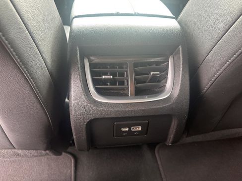 Used 2021 Chevrolet Blazer LT image 9