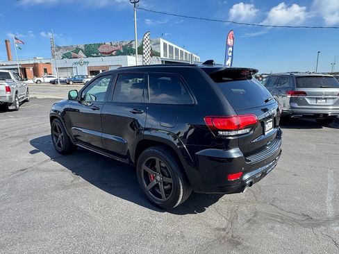 Used 2017 Jeep Grand Cherokee SRT AWD/4WD image 7