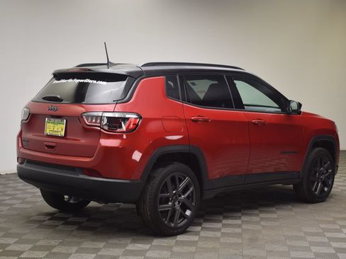 New 2026 Jeep Compass Limited w/ Sun, Sound & Navigation Group AWD/4WD image 5