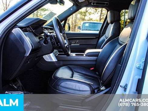 Used 2024 Land Rover Range Rover SE image 17