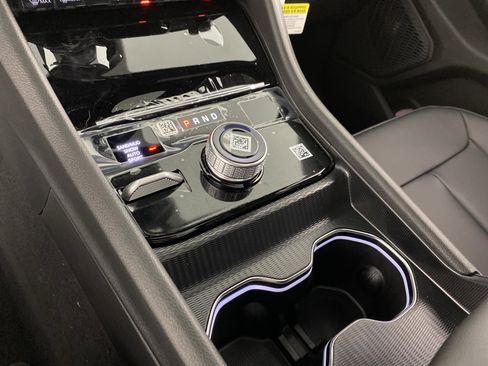 New 2025 Jeep Grand Cherokee Limited image 29