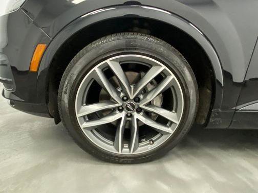 Used 2018 Audi Q7 3.0T Prestige w/ Prestige Package AWD/4WD image 20