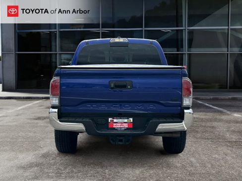 Used 2023 Toyota Tacoma TRD Off-Road image 9