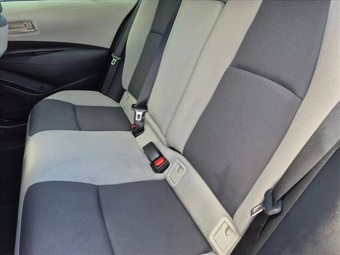 Used 2025 Toyota Corolla LE FWD image 17