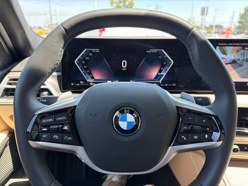 Used 2025 BMW 330i Sedan RWD image 18