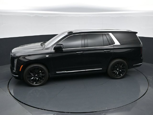Used 2025 Cadillac Escalade Premium Luxury w/ Touring Package AWD/4WD image 39