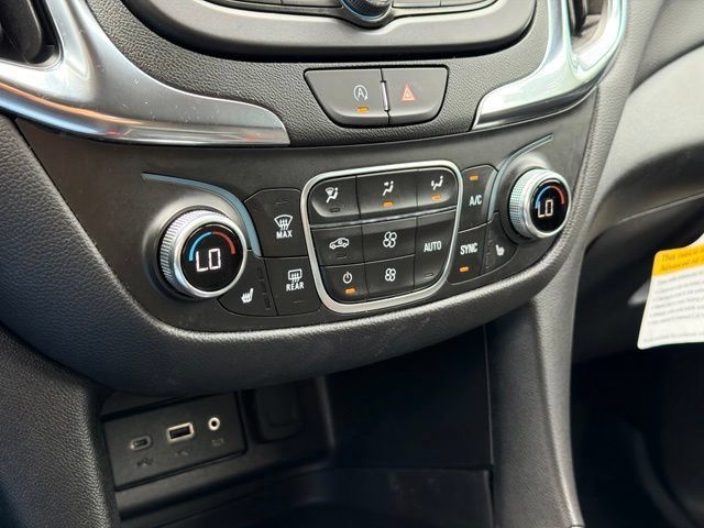 Used 2024 Chevrolet Equinox LT w/ LPO, Floor Liner Package FWD image 16