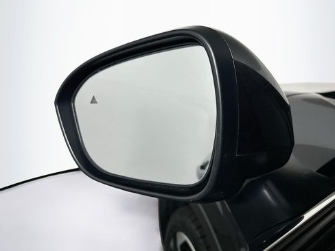 Used 2024 Mitsubishi Outlander SE AWD/4WD image 16