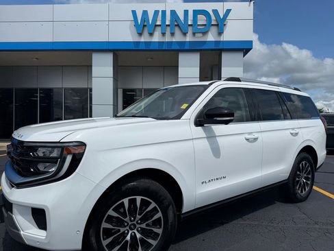 Used 2025 Ford Expedition Platinum AWD/4WD image 1