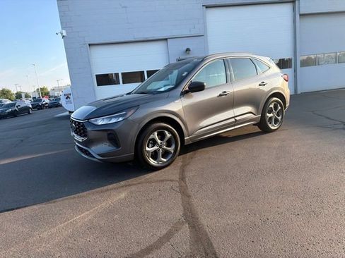 Used 2024 Ford Escape ST-Line AWD/4WD image 21