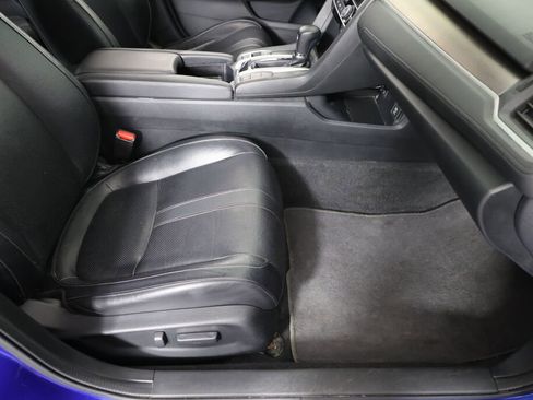 Used 2016 Honda Civic Touring image 26