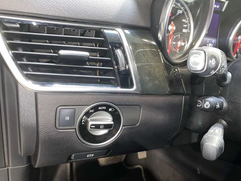 Used 2017 Mercedes-Benz GLE 350 4MATIC image 24