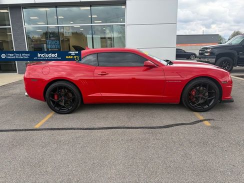 Used 2013 Chevrolet Camaro SS w/ RS Package RWD image 13