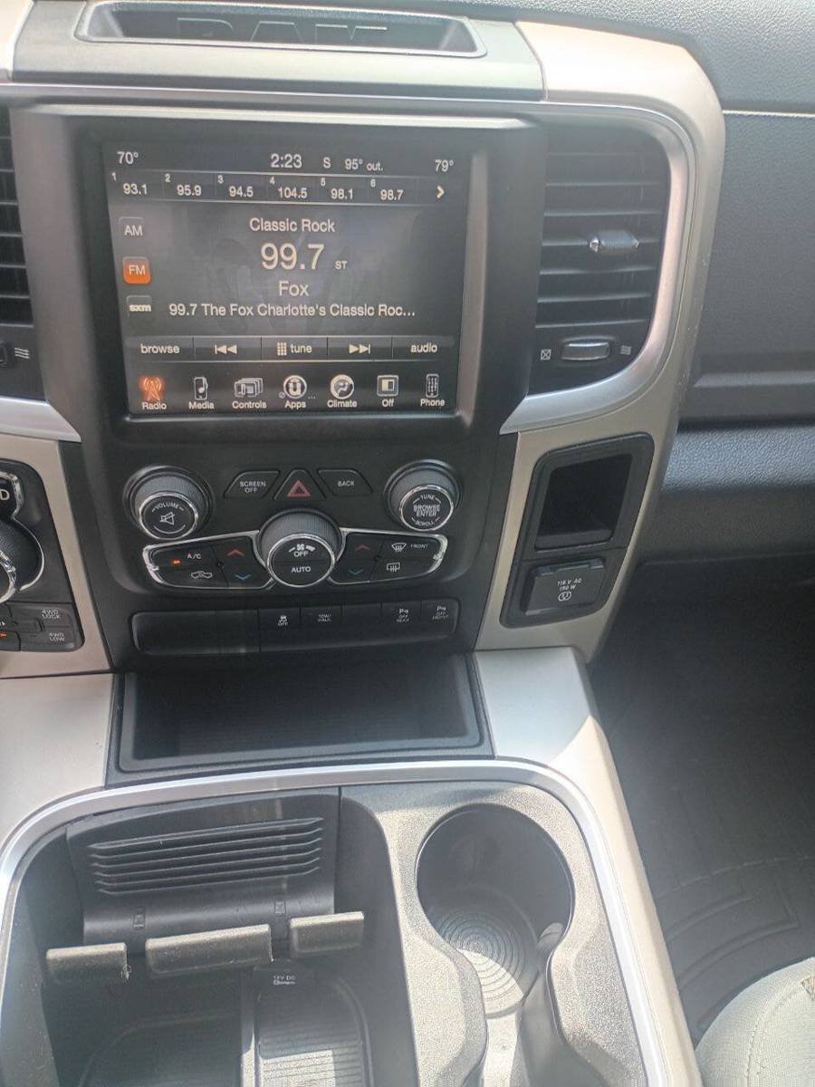 Used 2017 RAM 1500 Big Horn AWD/4WD image 10