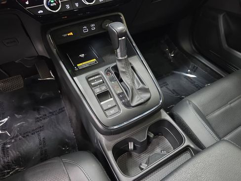 Used 2024 Honda CR-V EX-L image 25