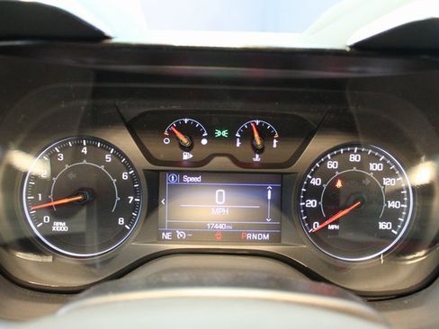 Used 2023 Chevrolet Camaro LT image 22