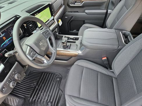 New 2026 Chevrolet Silverado 1500 RST AWD/4WD image 17