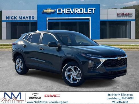 New 2026 Chevrolet Trax LS w/ LS Convenience Package FWD image 1
