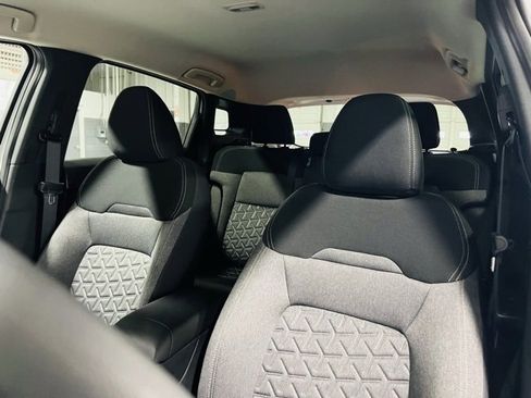 New 2026 Nissan Kicks SV image 3