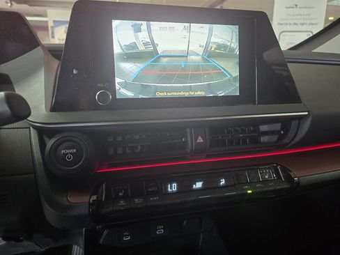 Used 2023 Toyota Prius Prime FWD image 25