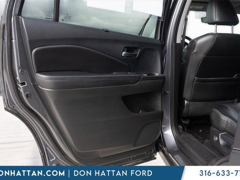 Used 2022 Honda Pilot Touring image 20