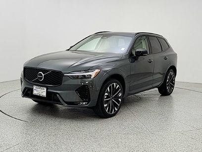 New 2026 Volvo XC60 B5 Ultra w/ Climate Package