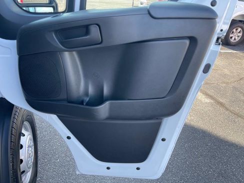 Used 2023 RAM ProMaster 2500 image 43