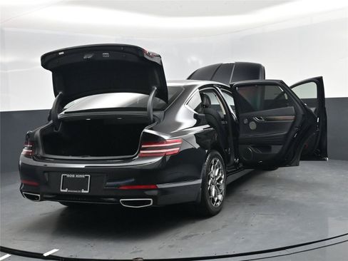 Used 2023 Genesis G80 2.5T w/ Advanced Package image 19