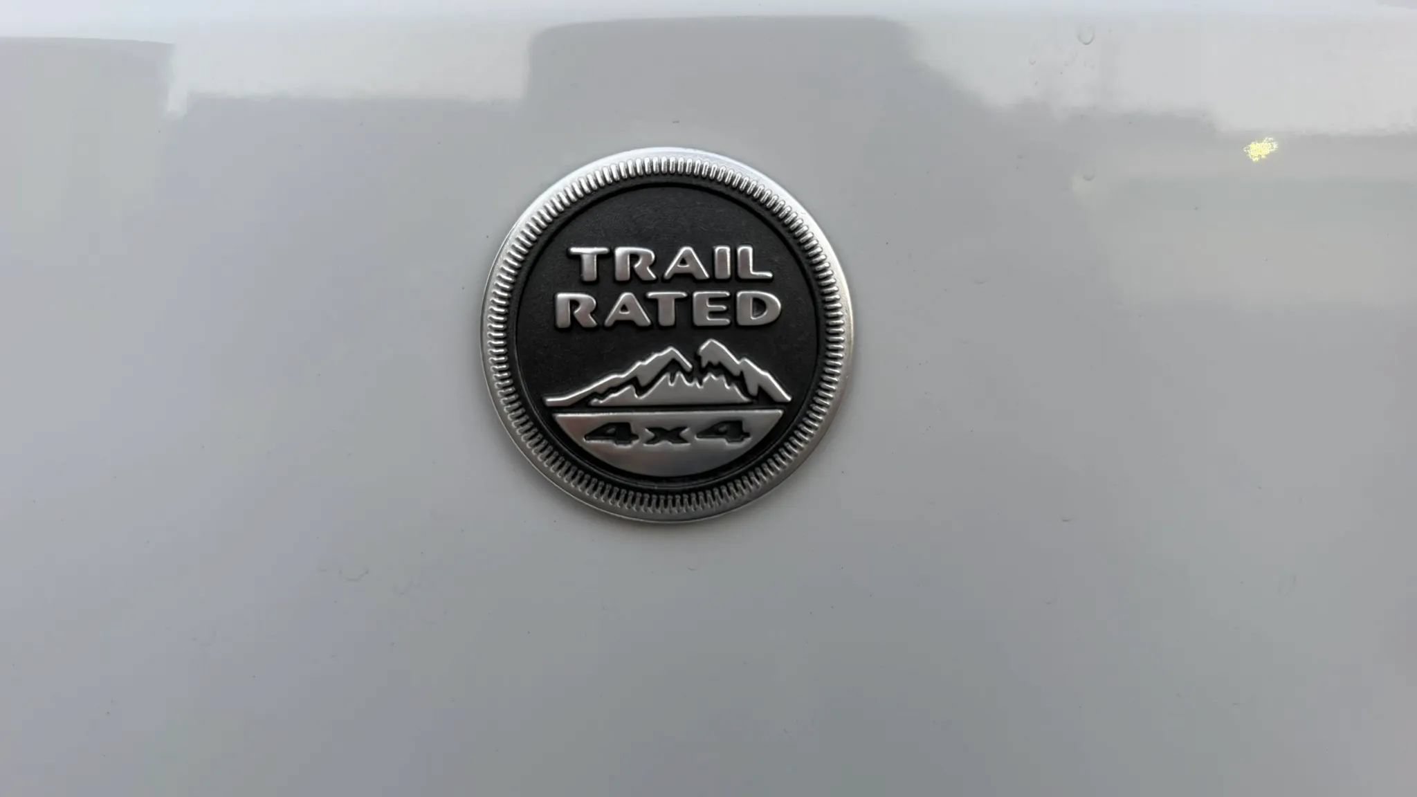 Used 2013 Jeep Wrangler Unlimited Sahara w/ Connectivity Group AWD/4WD image 31