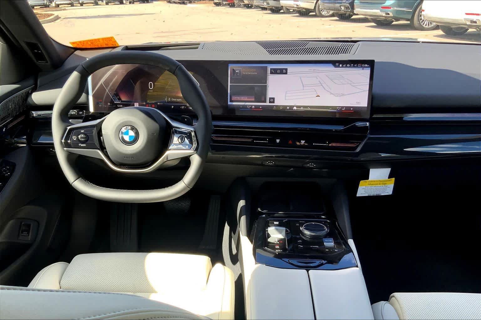 Used 2026 BMW 530i w/ Premium Package RWD image 5