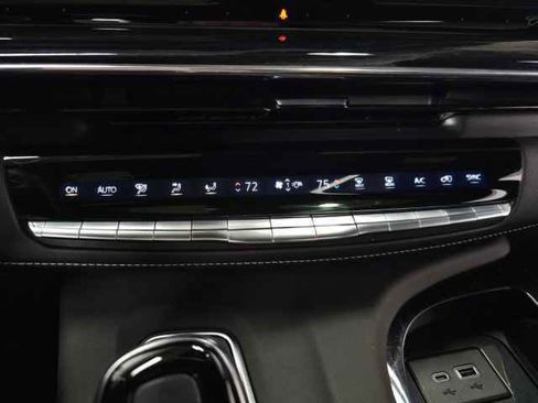 Used 2021 Cadillac Escalade Sport w/ Driver Assist Tech Package AWD/4WD image 33