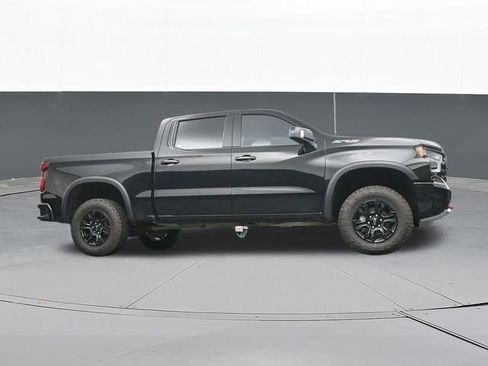 Used 2024 Chevrolet Silverado 1500 ZR2 w/ Technology Package AWD/4WD image 57