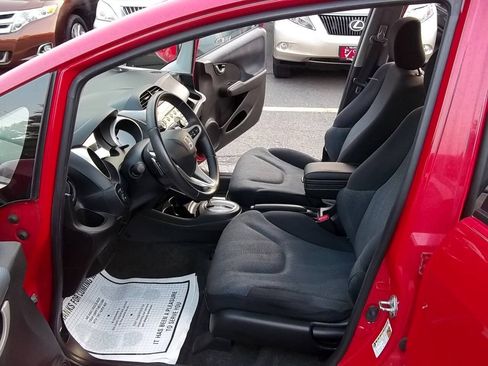 Used 2010 Honda Fit Sport image 8