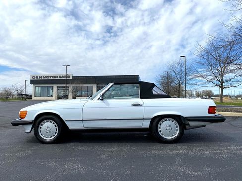 Used 1989 Mercedes-Benz 560 SL image 8