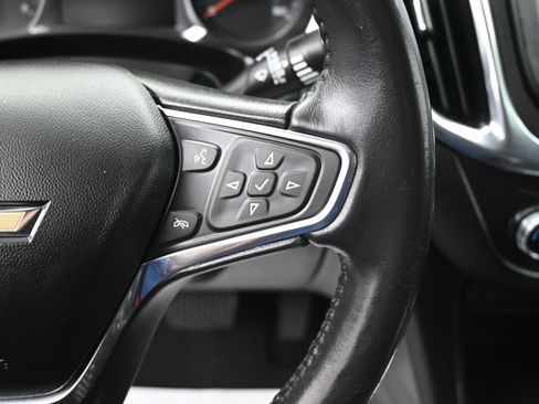 Certified 2020 Chevrolet Equinox LT w/ Sport Edition image 10