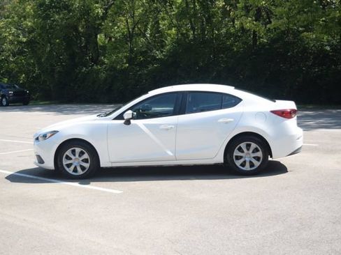 Used 2016 MAZDA MAZDA3 i Sport FWD image 21