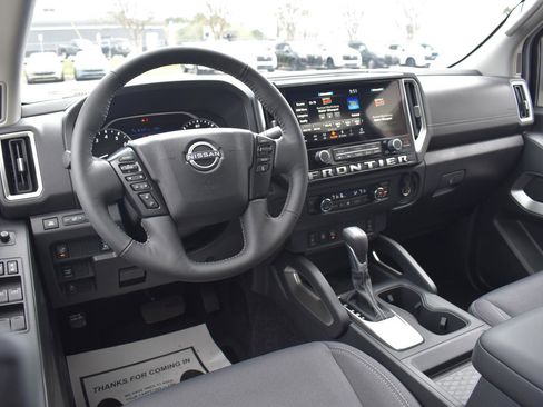 New 2026 Nissan Frontier SV w/ SV Convenience Package image 31
