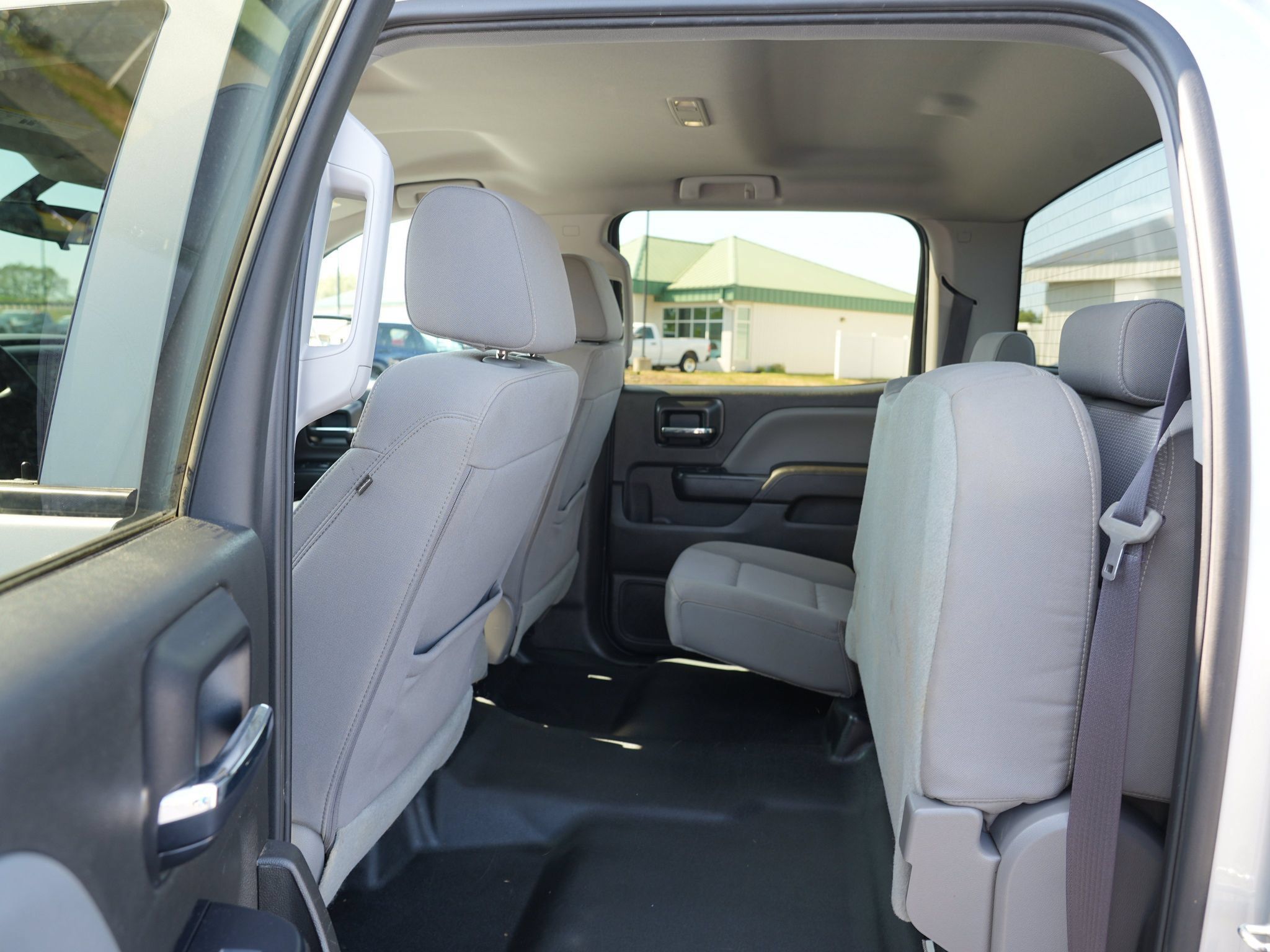 Used 2017 Chevrolet Silverado 1500 W/T w/ Trailering Package AWD/4WD image 18