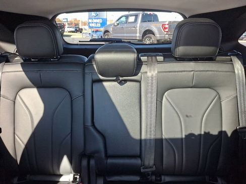 New 2025 Ford Escape SE w/ PHEV Premium Package FWD image 14