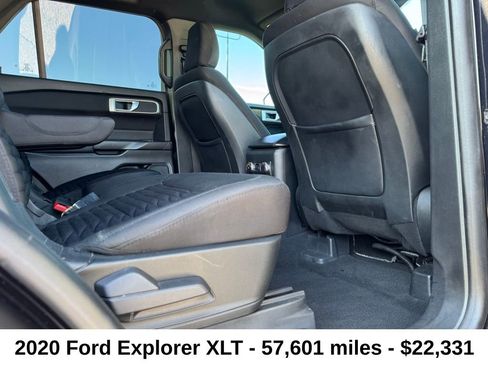 Used 2020 Ford Explorer XLT image 26