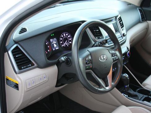 Used 2016 Hyundai Tucson Sport AWD/4WD image 25